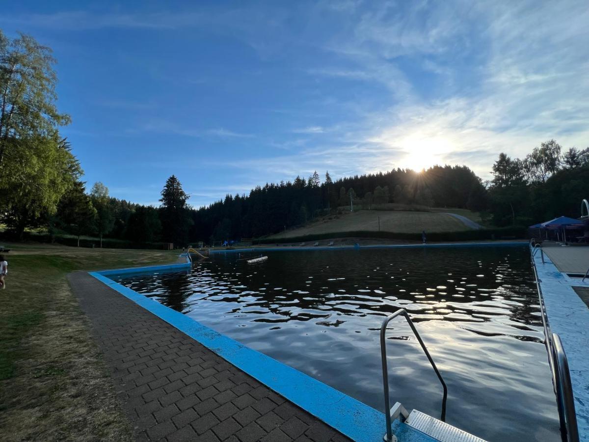 Apartment Annis Panoramablick Pool Sauna Tennis Schonach im Schwarzwald Eksteriør bilde