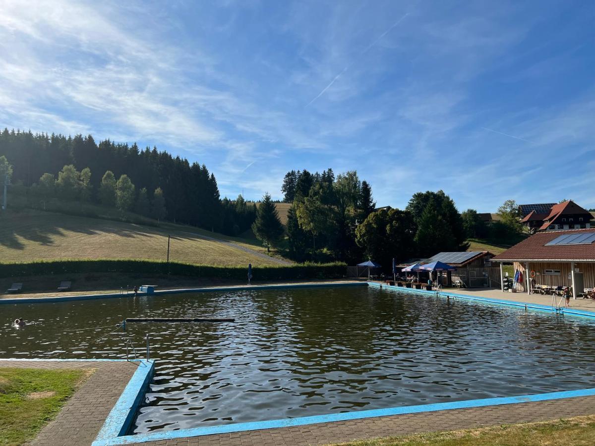Apartment Annis Panoramablick Pool Sauna Tennis Schonach im Schwarzwald Eksteriør bilde